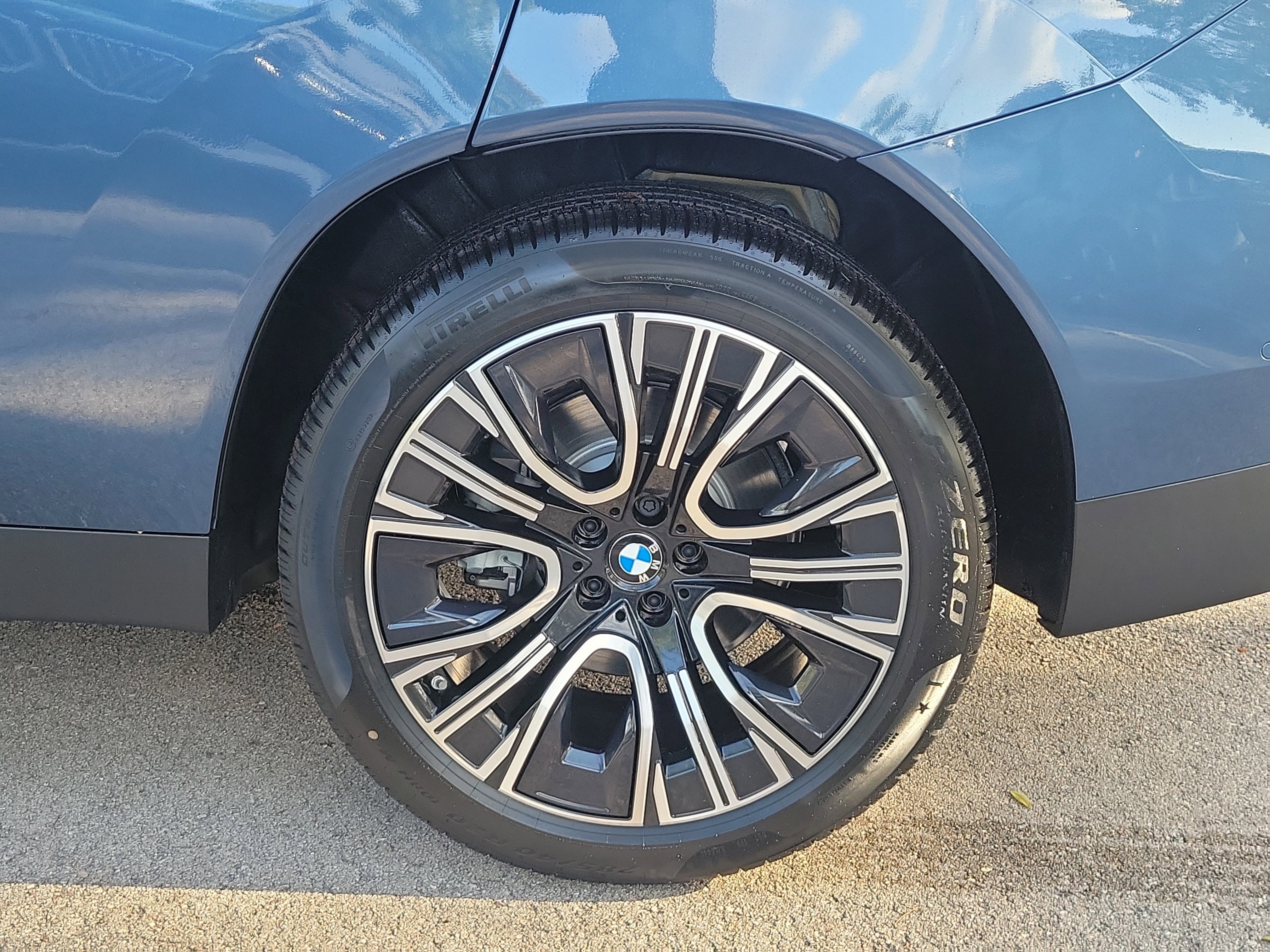 New 2026 Arctic Race Blue Metallic BMW 30 xDrive image 7