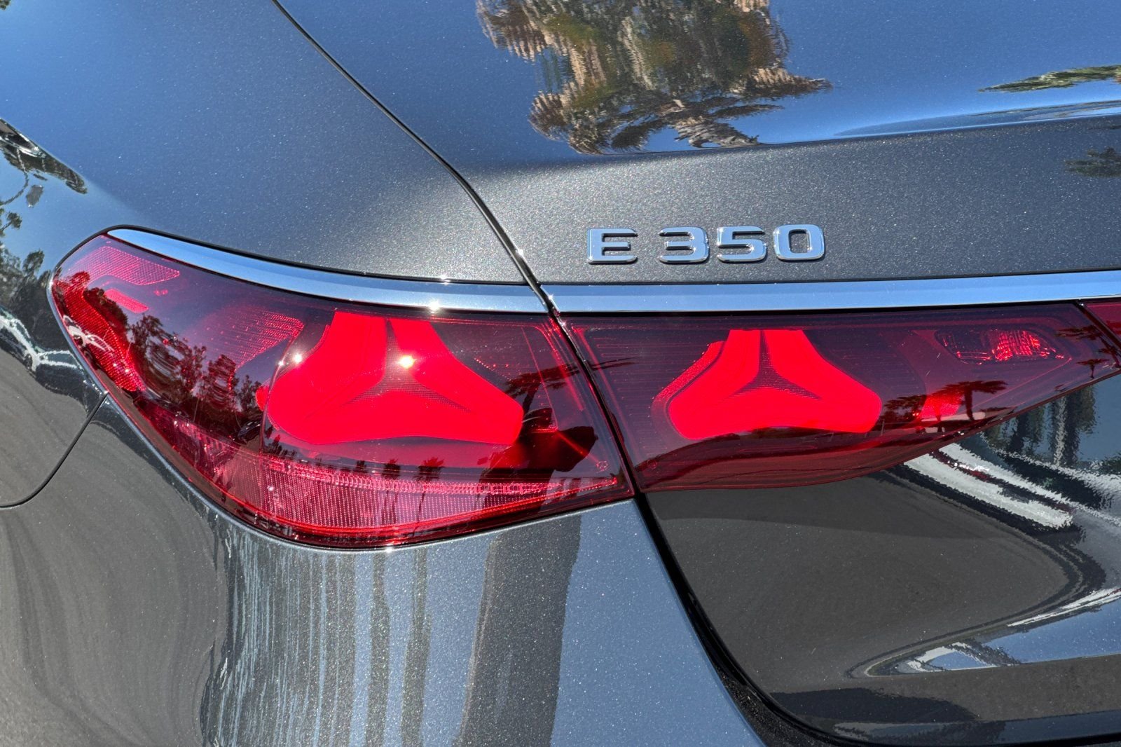 New 2026 Graphite Grey Metallic Mercedes-Benz E 350 image 13