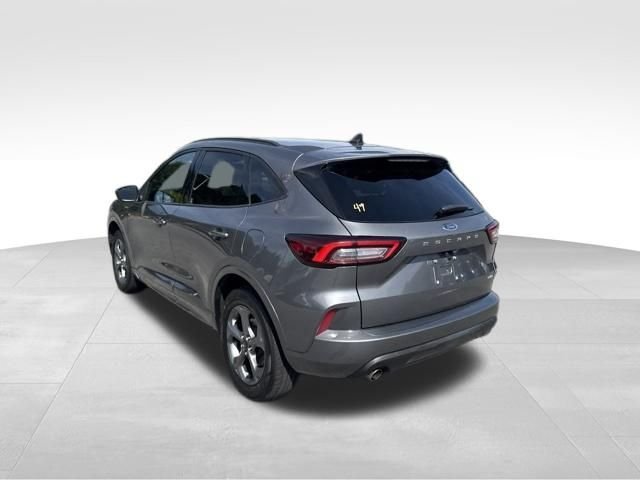 Used 2024 Gray Ford ST-Line image 10