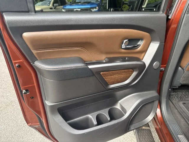 Used 2017 Brown Nissan Platinum Reserve image 18