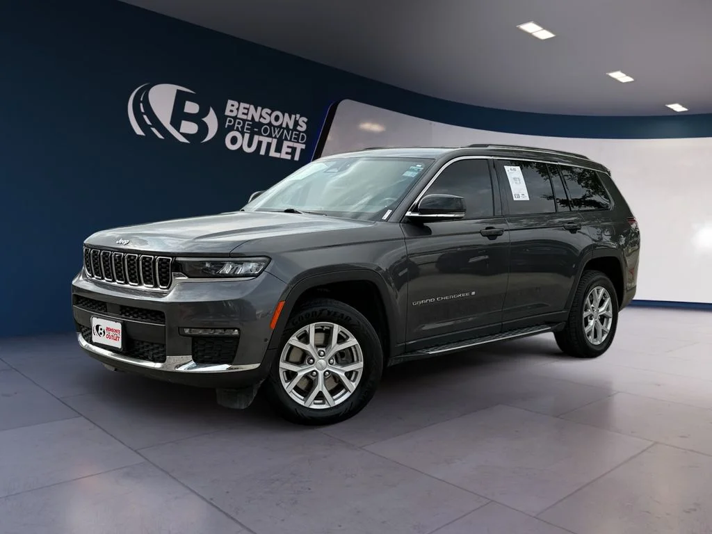 Used 2023 Gray Jeep Limited image 1