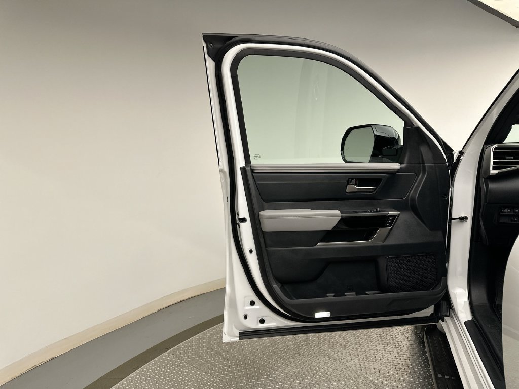 Used 2026 Pearl Toyota Limited image 22