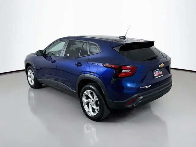 Used 2024 Blue Chevrolet LS image 5