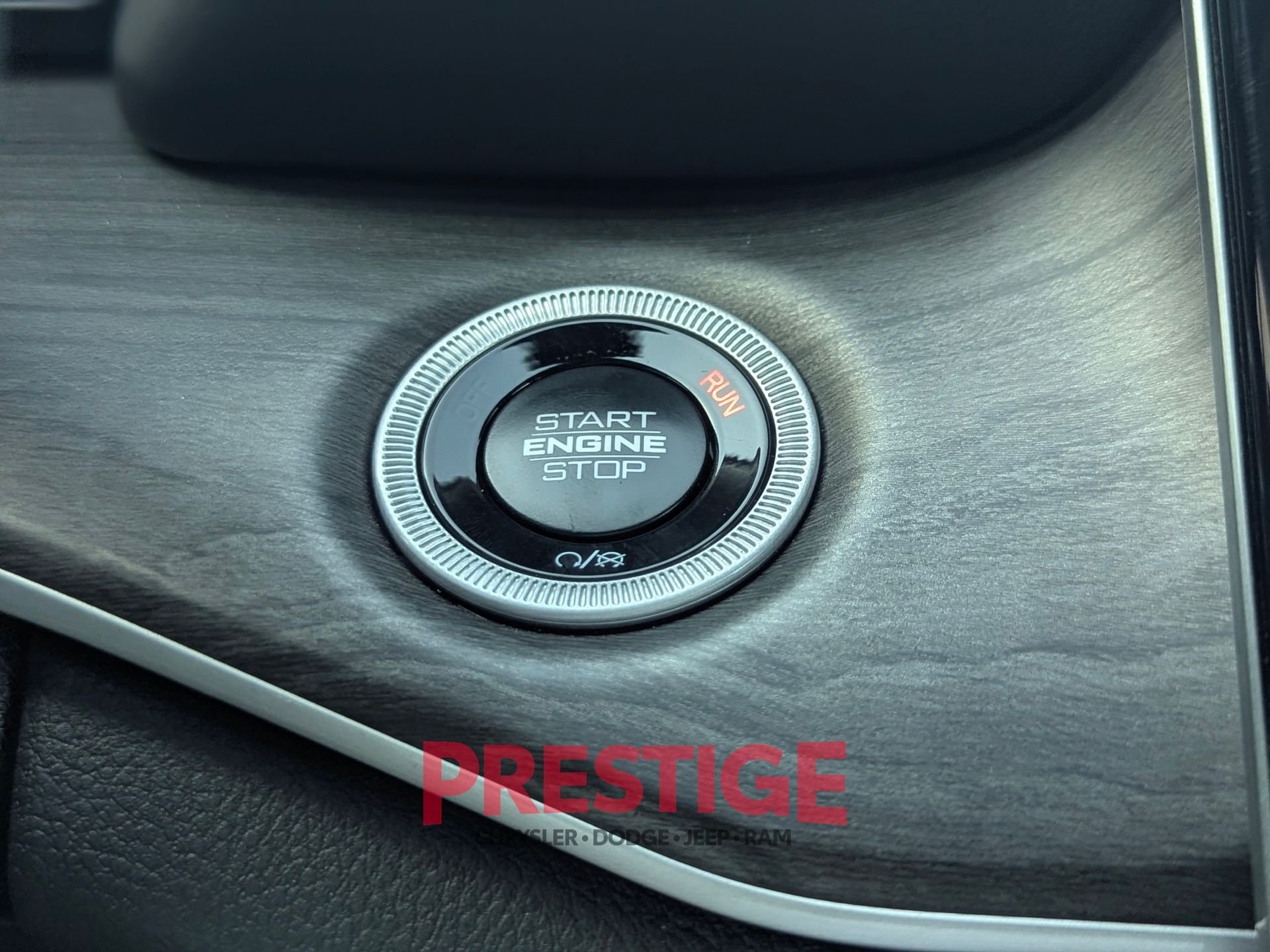 Used 2024 White Jeep Limited image 22