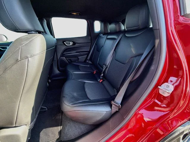 Used 2026 Red Jeep Latitude image 25