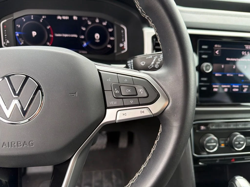 2022 Volkswagen Atlas Cross Sport SE w/Tech - Photo 19