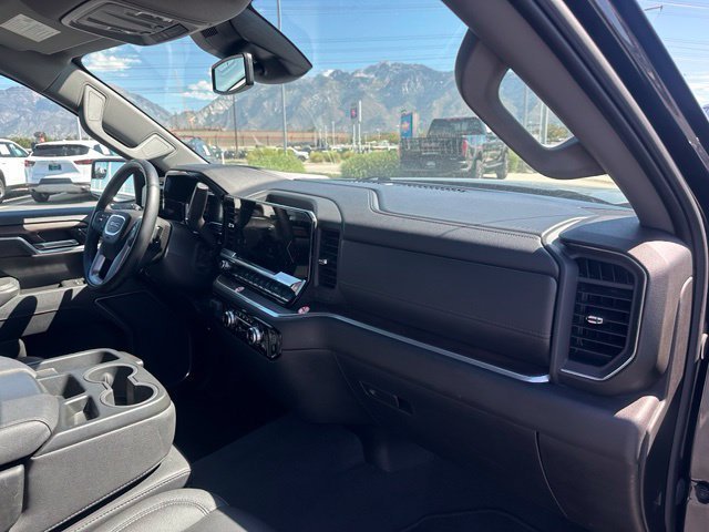 2025 GMC Sierra 1500 SLT - Photo 33