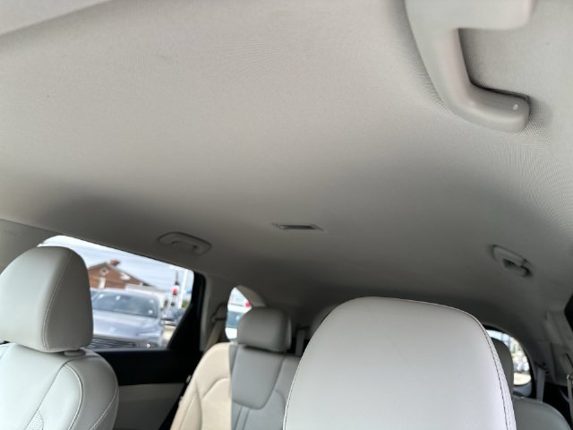 Used 2025 Black Kia EX image 17
