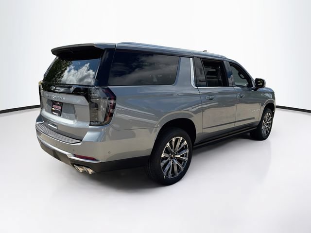 2026 Chevrolet Suburban High Country - Photo 6
