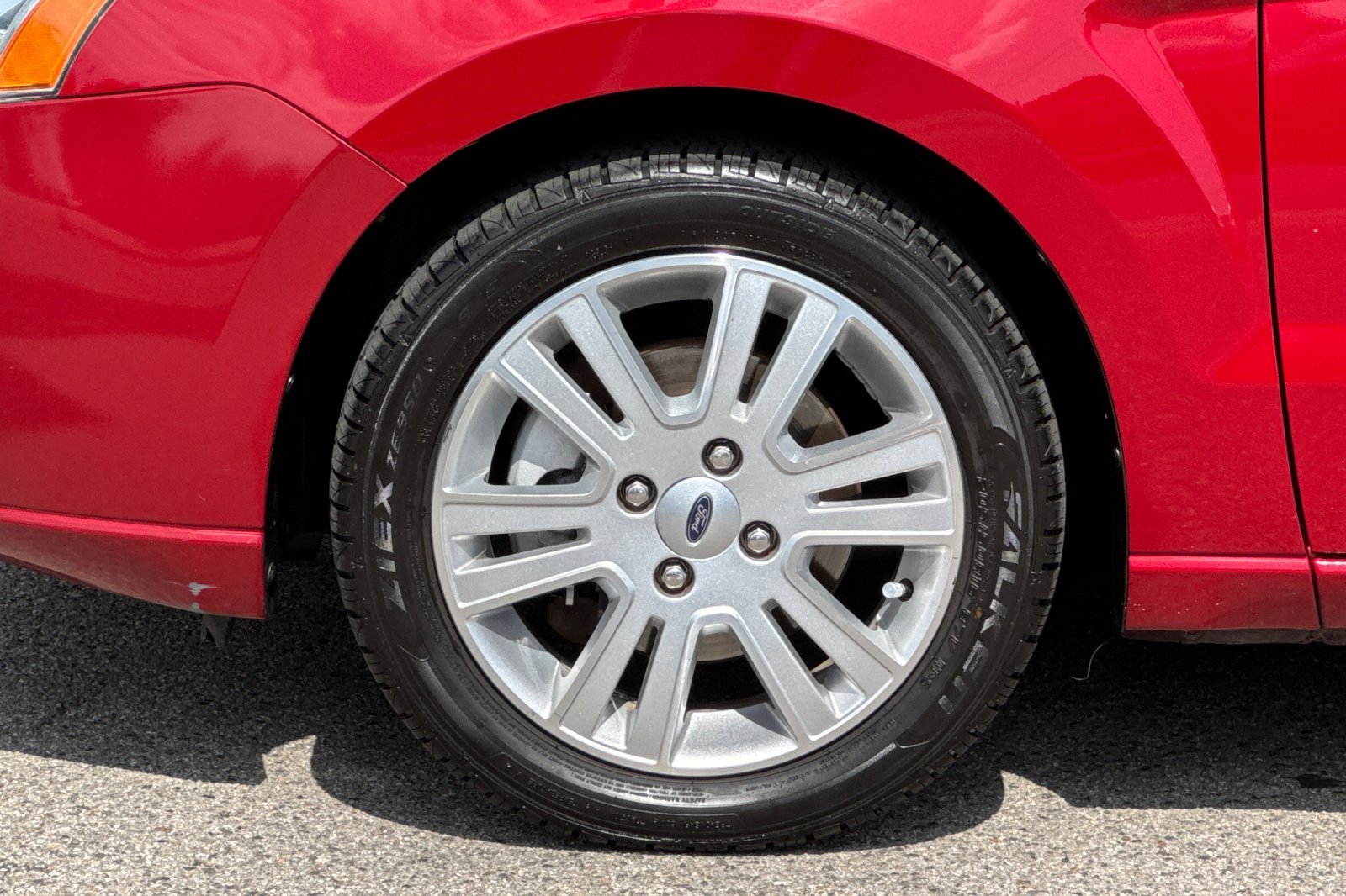 Used 2010 Sangria Red Metallic Ford SEL image 23