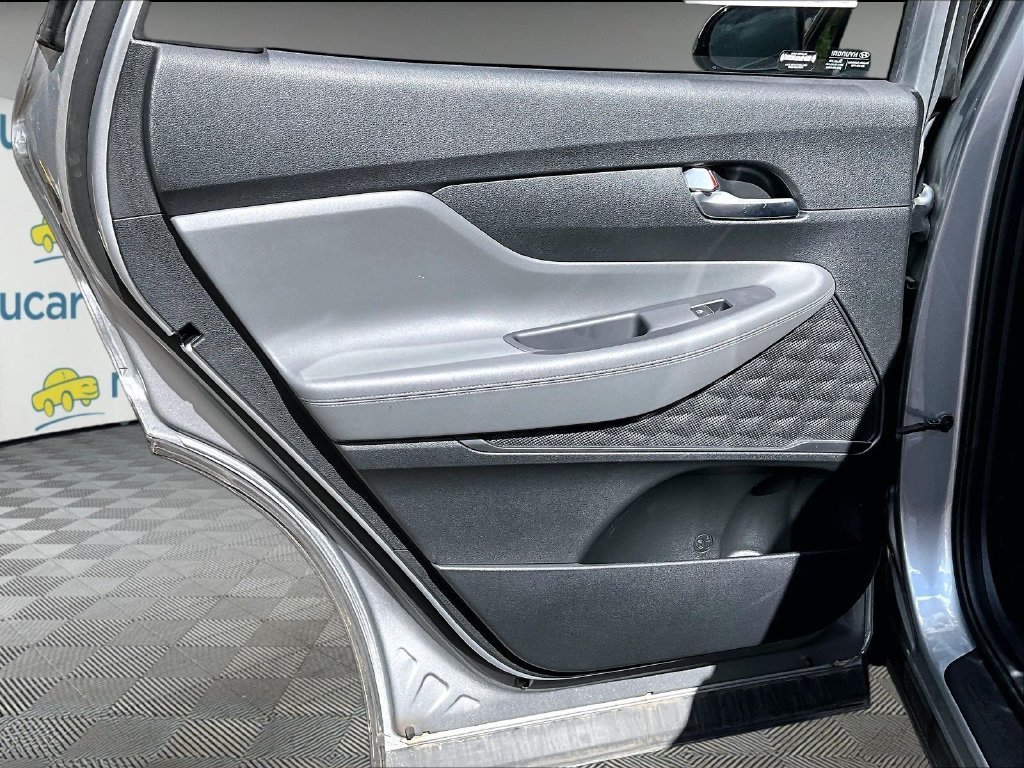 Used 2023 Silver Hyundai SEL image 21