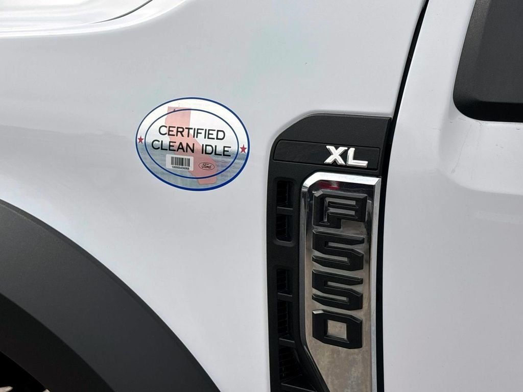 Used 2024 White Ford XL image 9