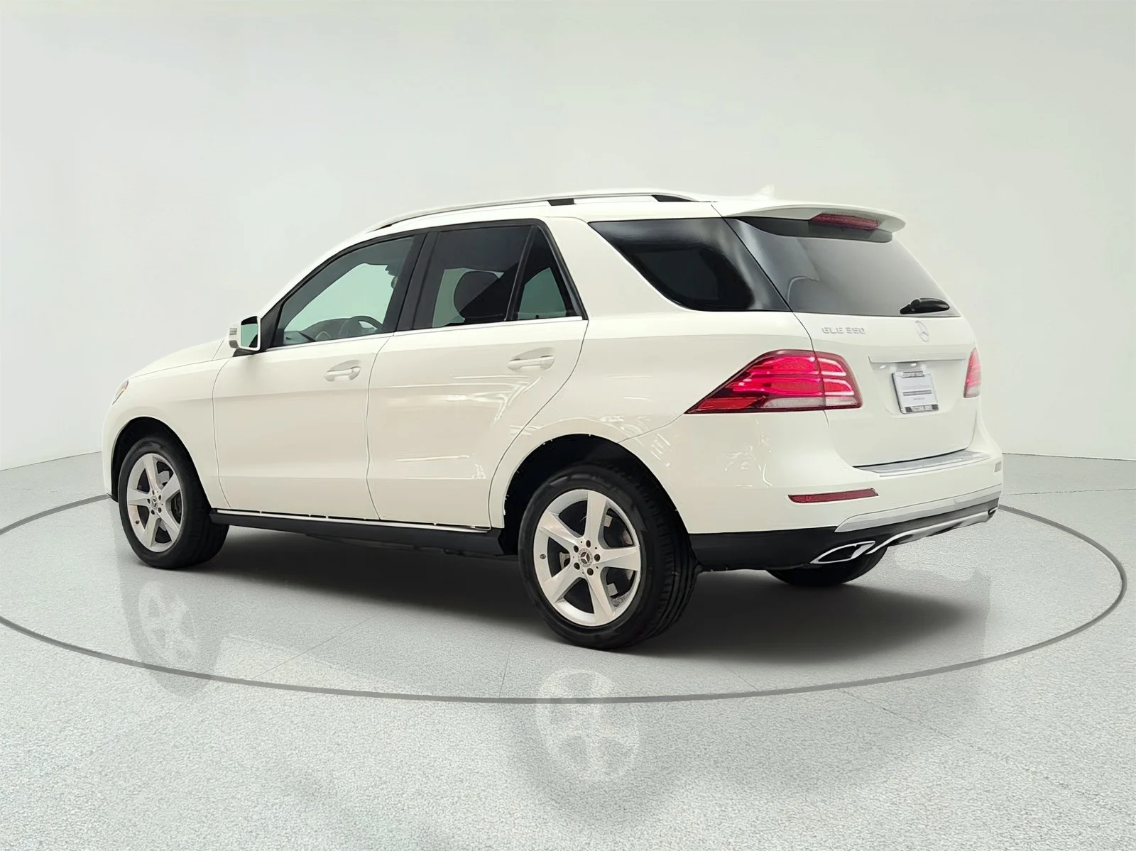 Used 2017 Polar White Mercedes-Benz GLE 350 SUV image 7