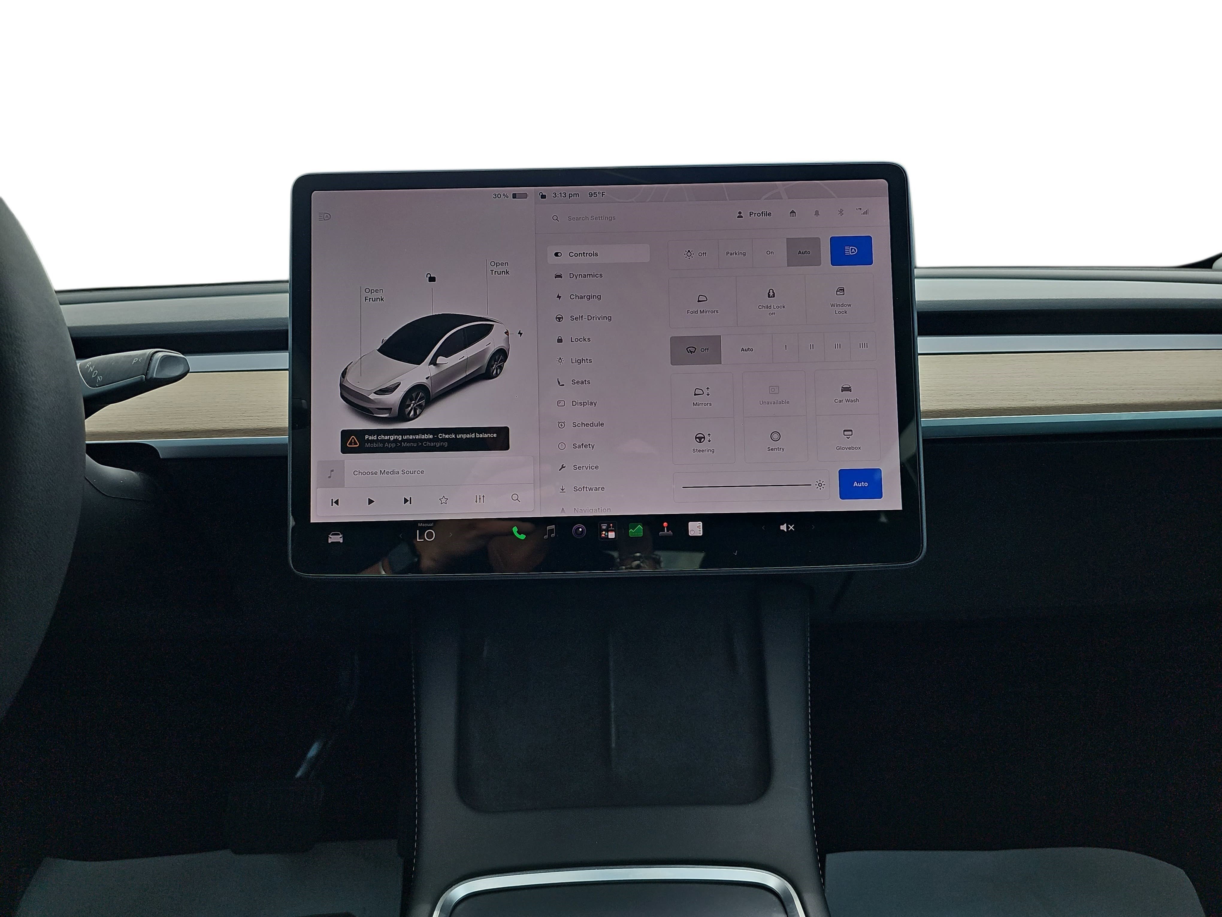 Used 2022  Tesla Long Range image 18