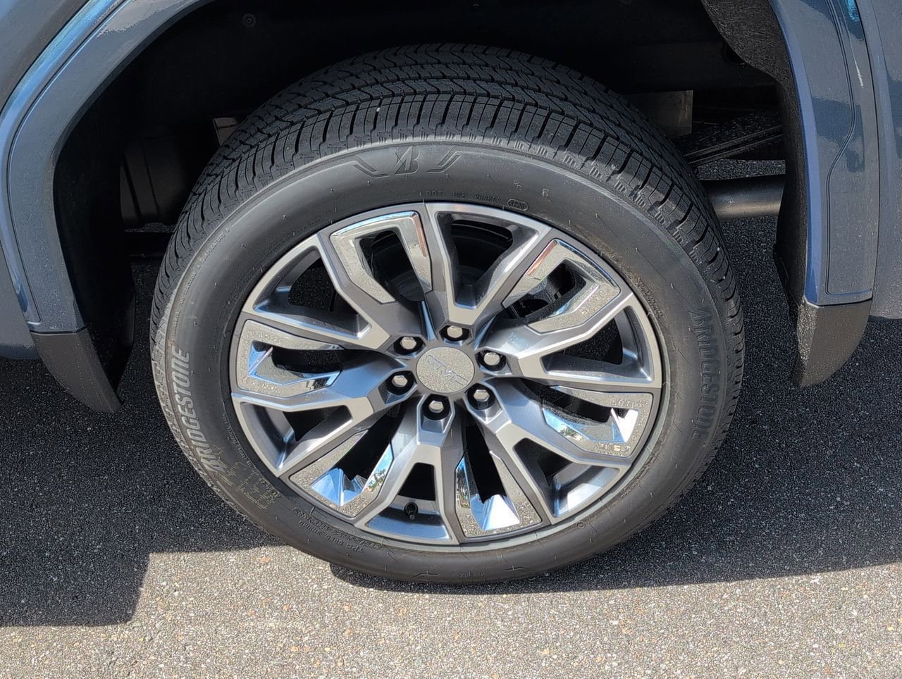 New 2026 DOWNPOUR METALLIC GMC Denali image 32