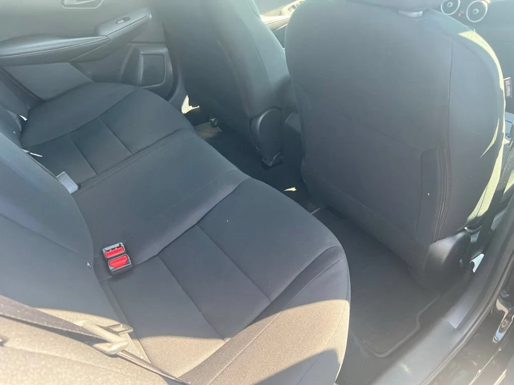 Used 2024  Nissan S image 12