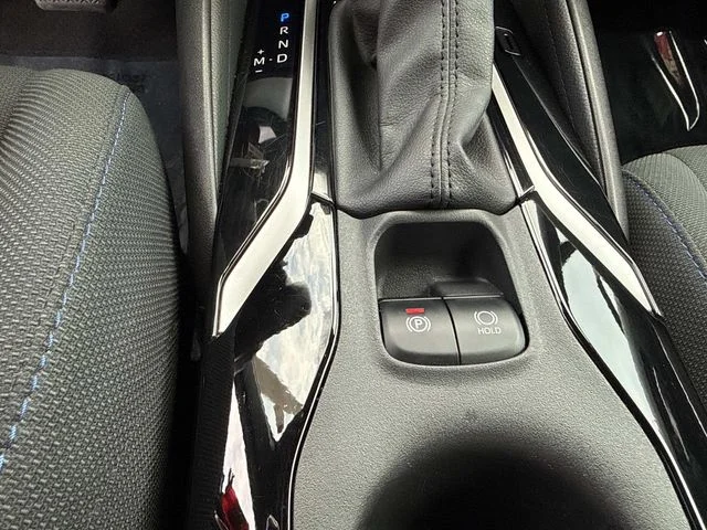 Used 2020 White Toyota SE image 32
