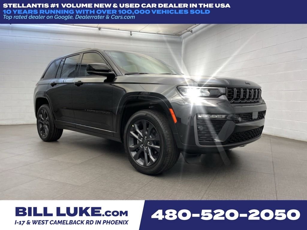 New 2026 Diamond Black Crystal Pearl-Coat Exterior Paint Jeep Limited Reserve image 1