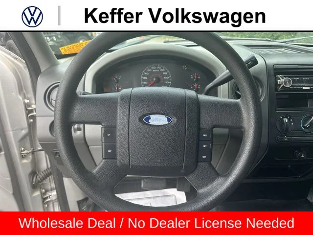Used 2007  Ford XL image 16