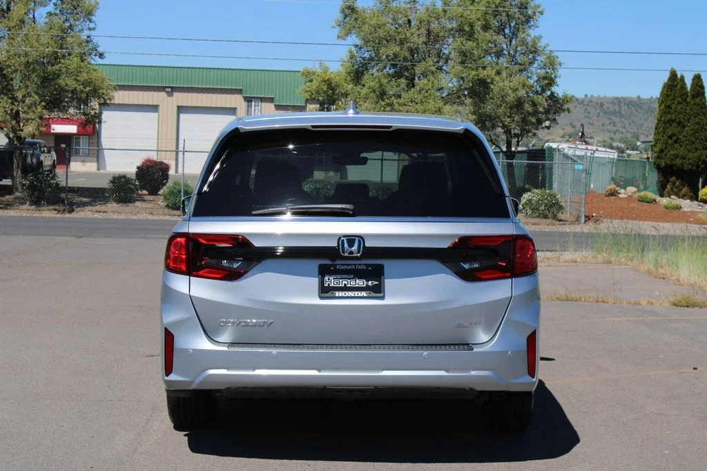 New 2026 Solar Silver Metallic Honda Elite image 5