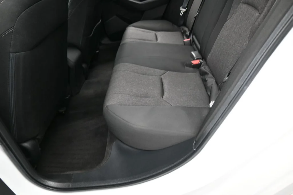 Used 2024 White Honda EX image 33