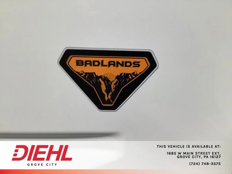 Used 2022 White Ford Badlands image 10
