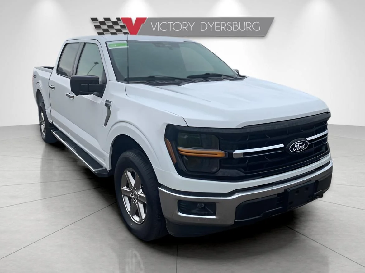 Used 2024 White Ford XLT image 1