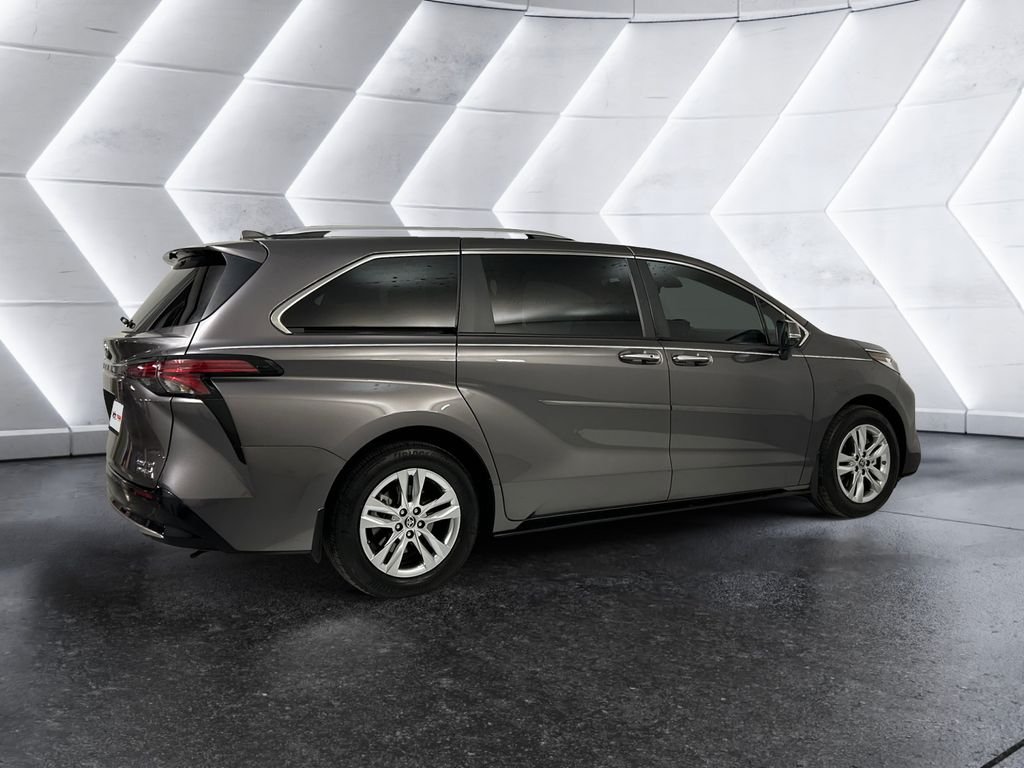 Used 2023 Gray Toyota Limited image 4