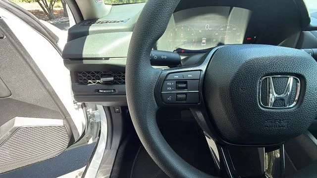 New 2026 White Honda SE image 27