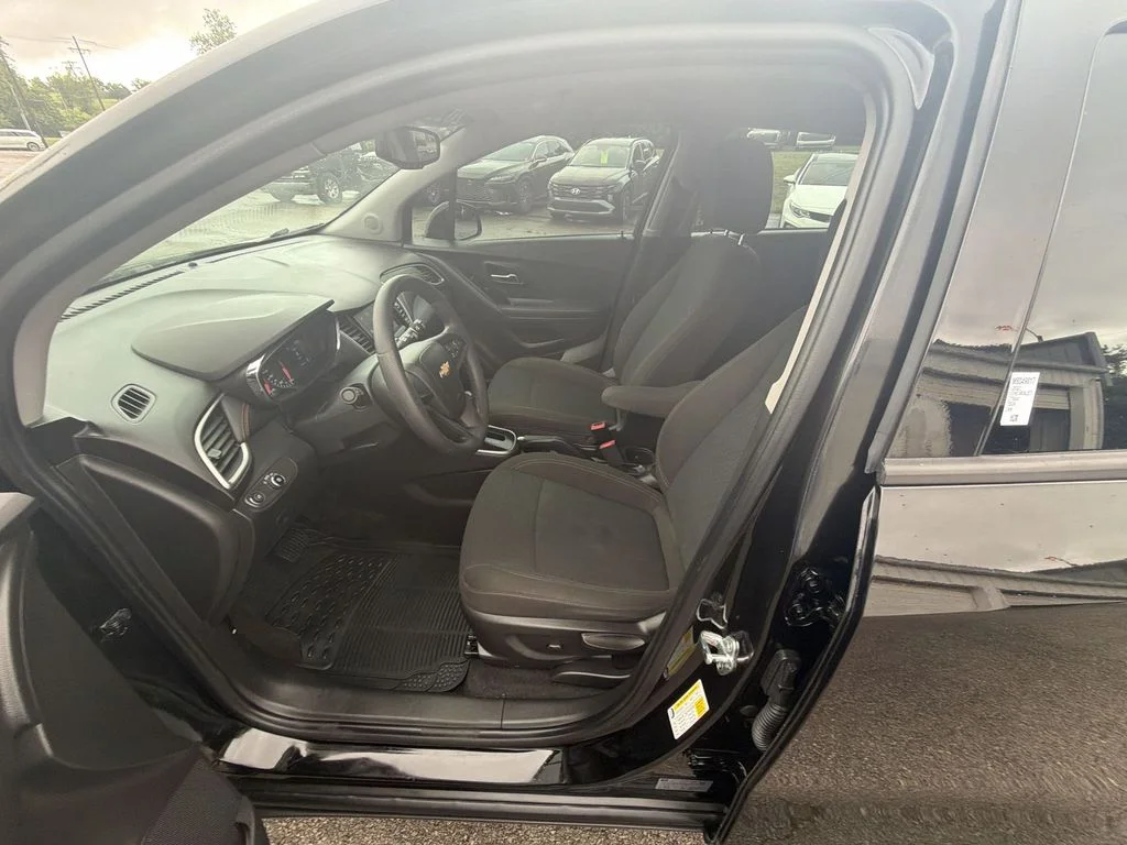 Used 2021 Black Chevrolet LS image 11