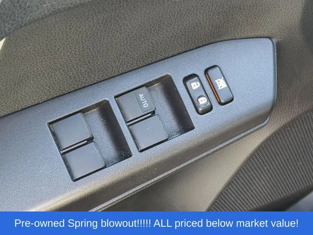 Used 2016 White Toyota XLE image 22