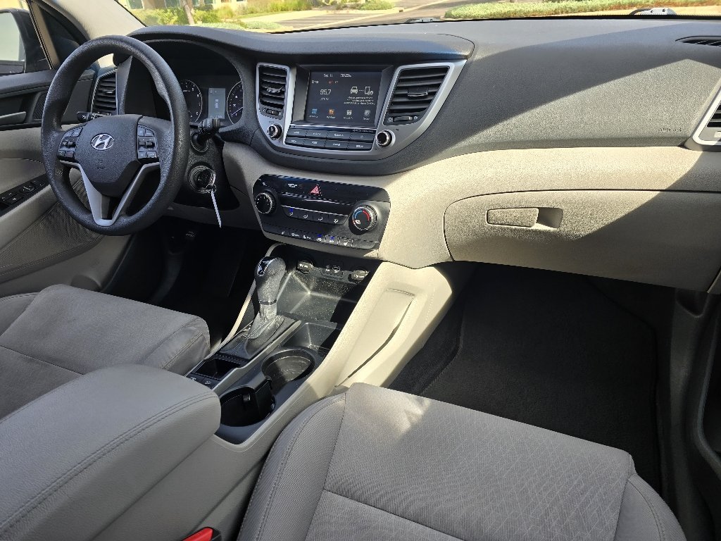 Used 2018 Black Noir Pearl Hyundai SEL image 28