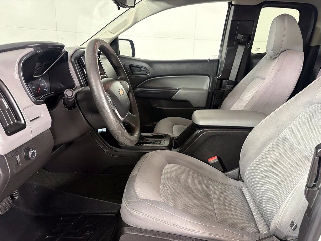 Used 2016 SUMMIT WHITE Chevrolet 2WD WT image 23