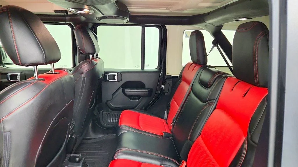 Used 2022 Black Clearcoat Jeep Unlimited Sport S 4x4 w/ Auto, Hard Top & Cold Weather Group image 20