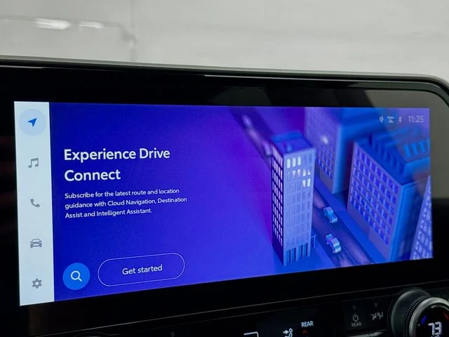 2023 Toyota Highlander XLE - Photo 13