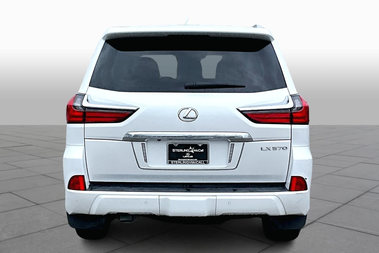 Used 2020 Eminent White Pearl Lexus  image 5