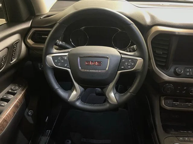 Used 2023 Green GMC Denali image 16