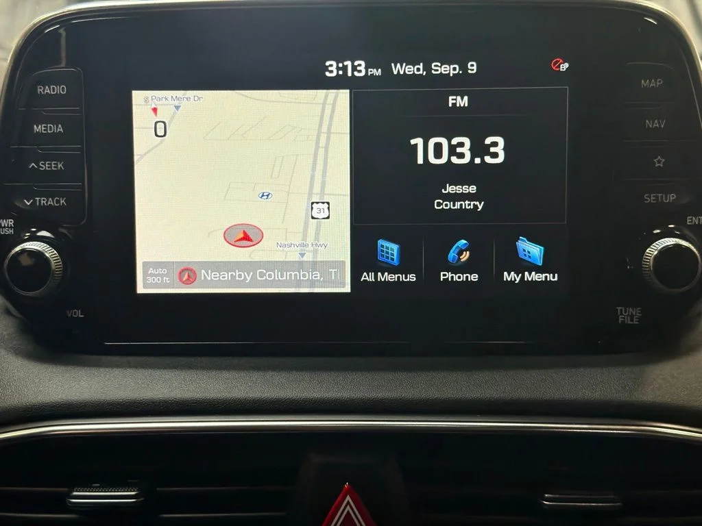 Used 2020 Quartz White Hyundai Limited image 15