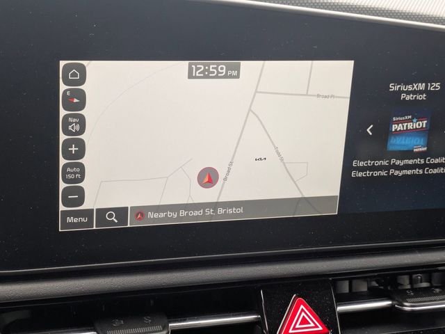 2025 Kia Niro SX Touring - Photo 21