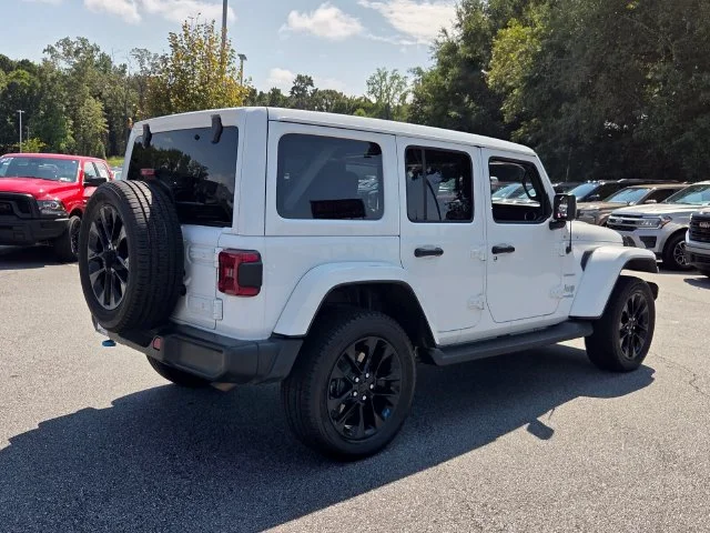 Used 2022 White Jeep Unlimited Sahara 4xe image 9