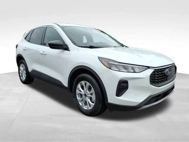 Used 2023 White Ford Active image 15