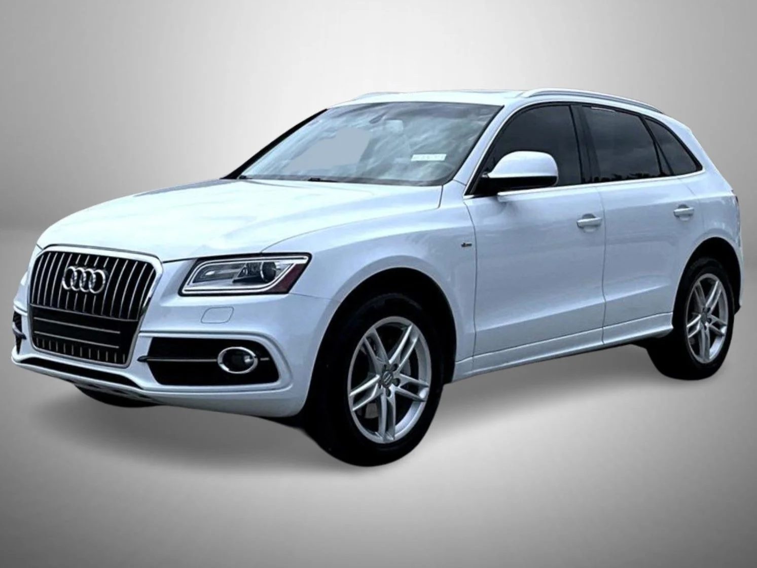 Used 2015 White Audi 3.0T Prestige image 1