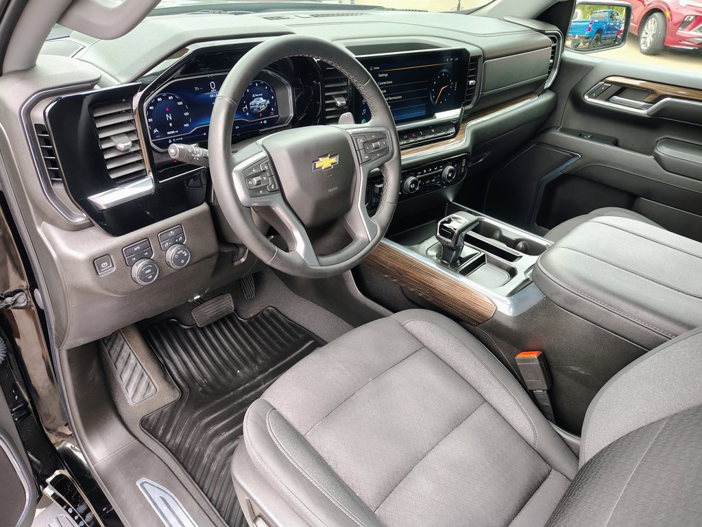 2023 Chevrolet Silverado 1500 LT - Photo 37