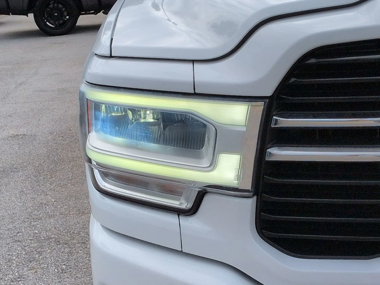 Used 2019 Bright White Clearcoat Ram Big Horn image 9