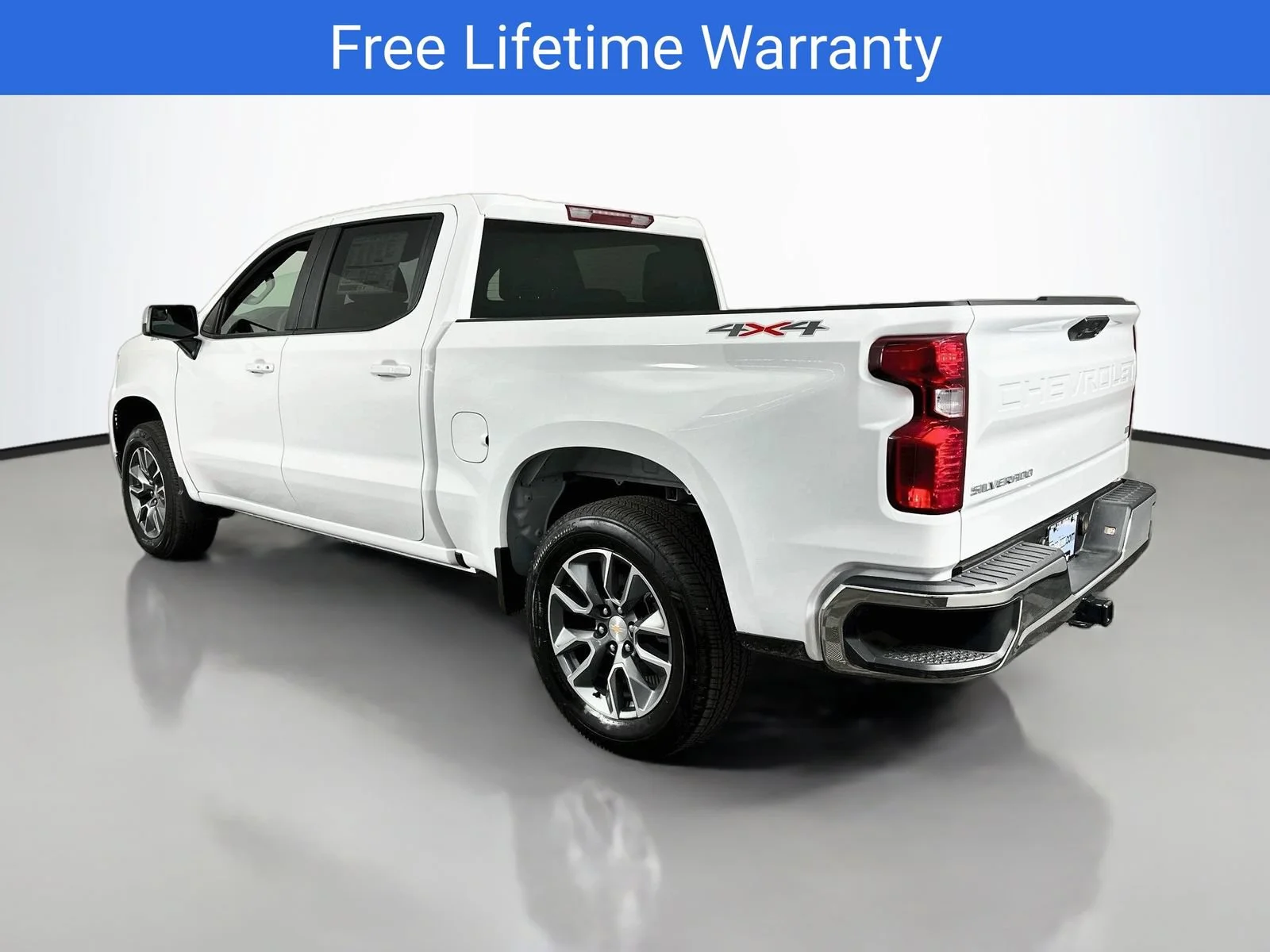 New 2026 Summit White Chevrolet LT image 6
