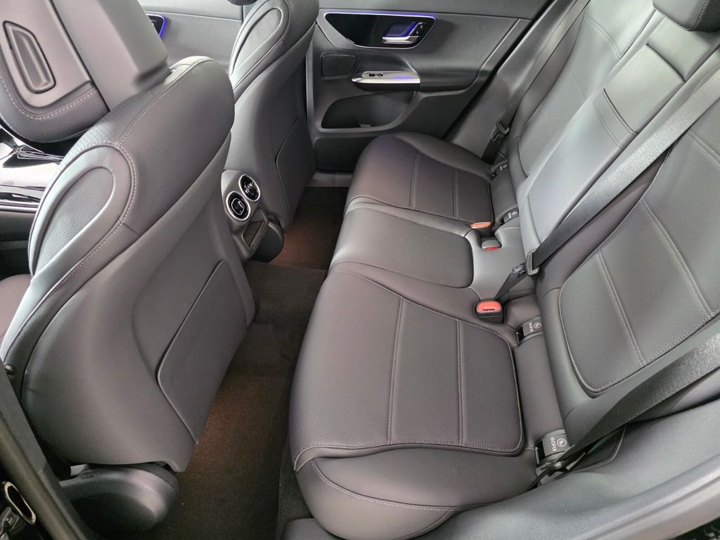 New 2026 Obsidian Black Metallic Mercedes-Benz GLC 300 image 11