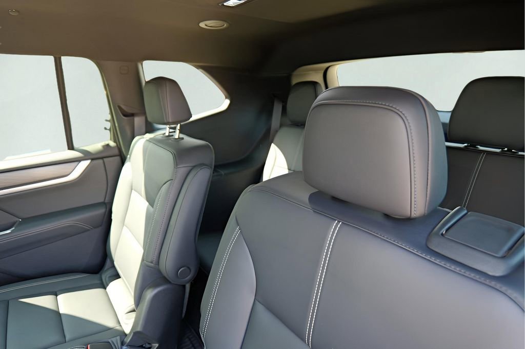 2026 GMC Acadia Elevation - Photo 24