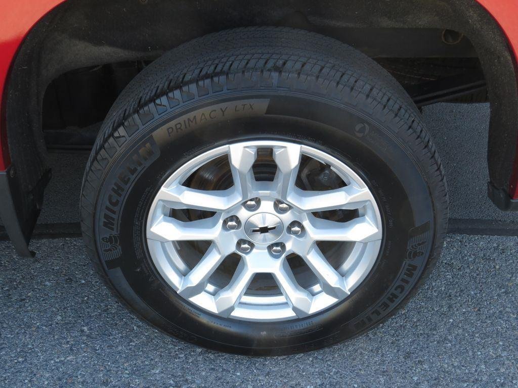 Used 2022 Cherry Red Chevrolet RST image 14