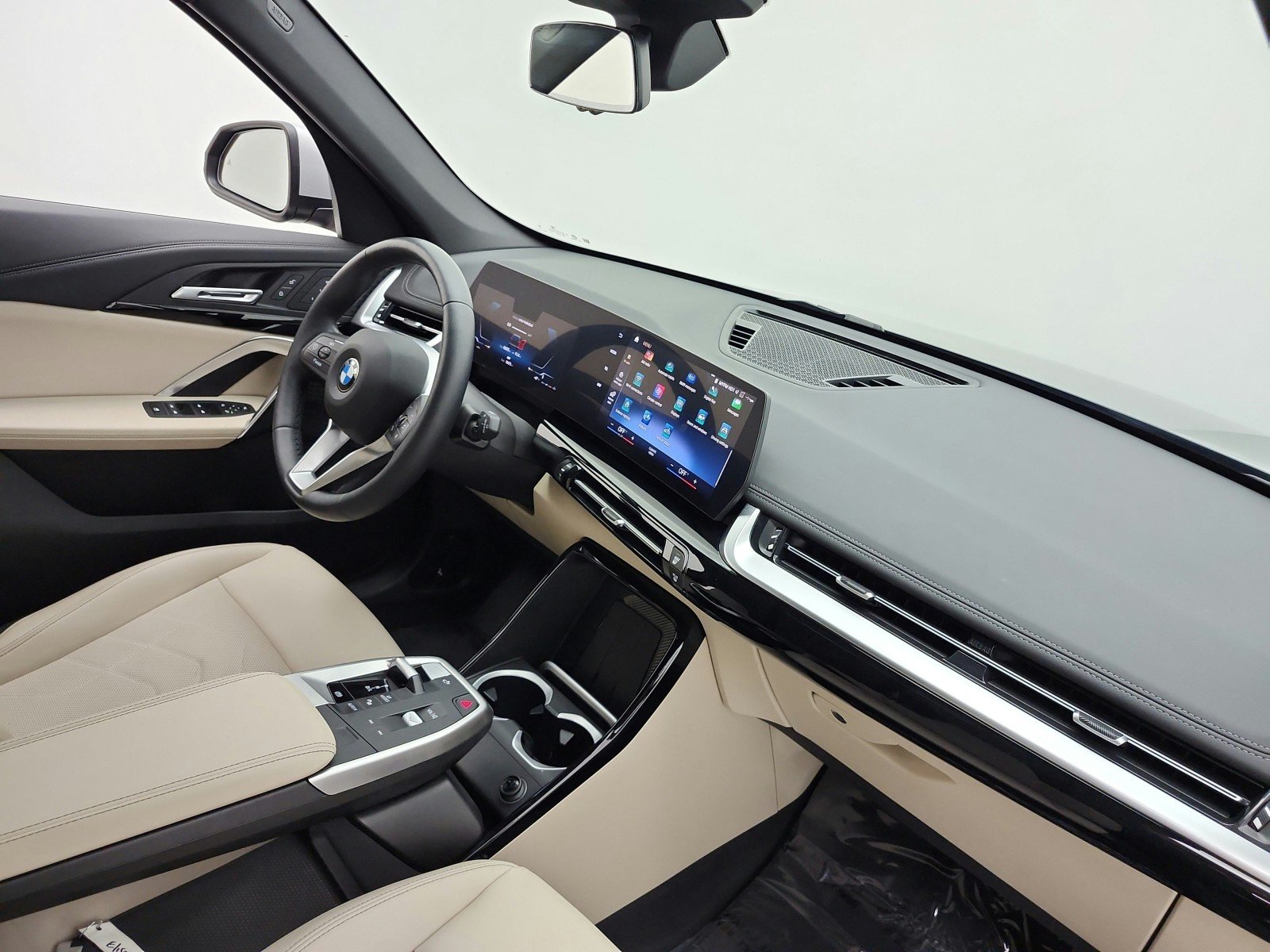 Used 2023 Jet Black BMW xDrive28i Sports Activity Vehicle image 18
