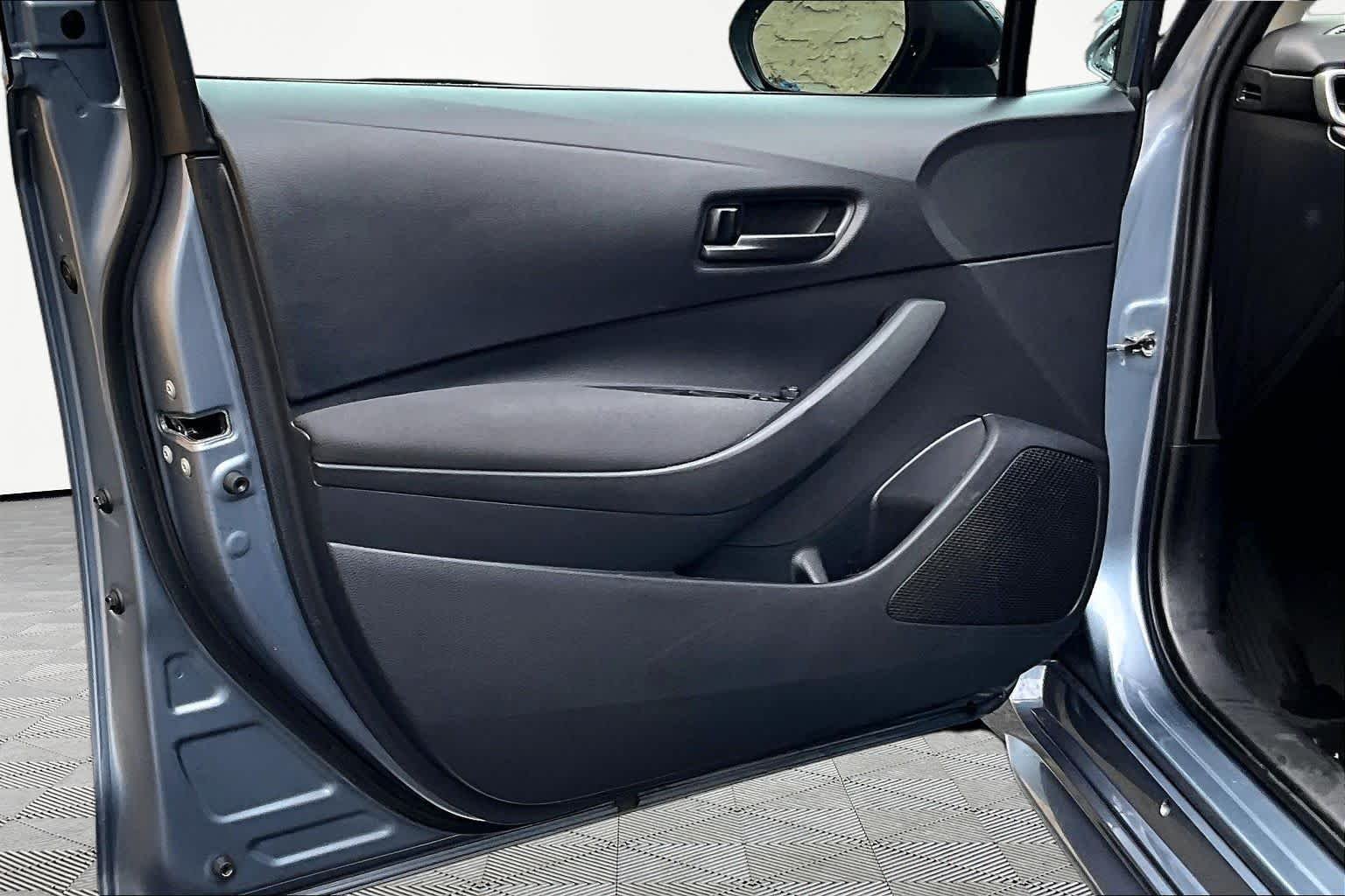 Used 2024 Celestite Toyota LE image 22